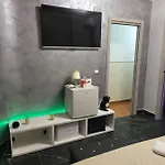 Relax בית הארחה 3*