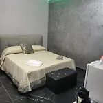Relax קטאניה